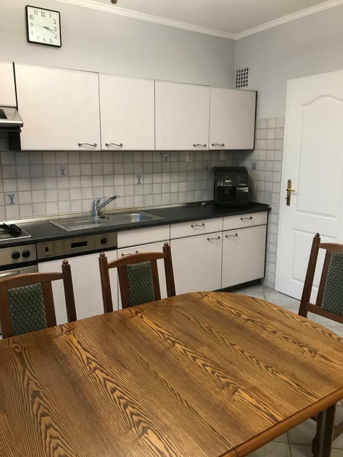 Gabor Pal 1 Apartman 2 Szoba Dunafoldvar Exterior photo